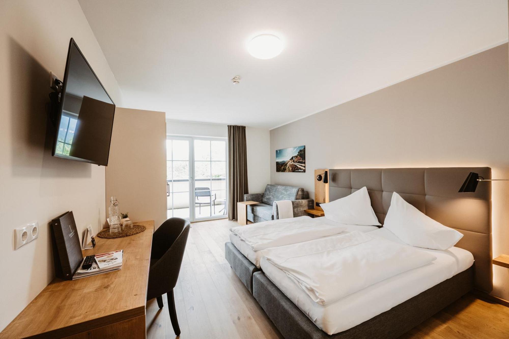 Landhotel Laudersbach อัลเทนมาร์คท์ อิม พองเงา ภายนอก รูปภาพ